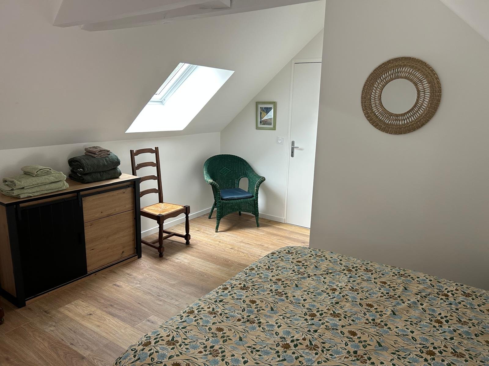 Chambre 1 - La ronsardière Bouchemaine - Gite de la Ronsardière