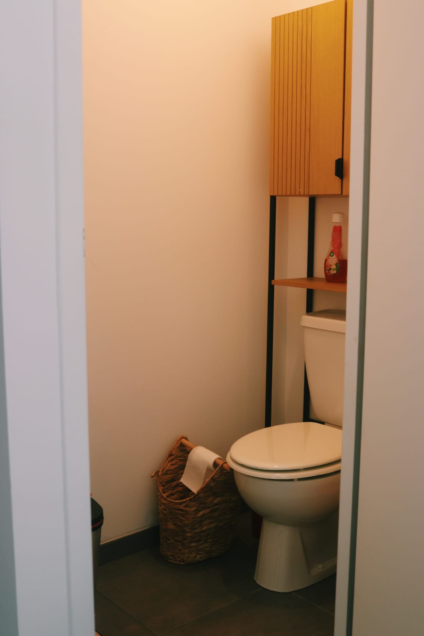 Bathroom, facilities and everyday comfort - Gîte de La Ronsardière Bouchemaine